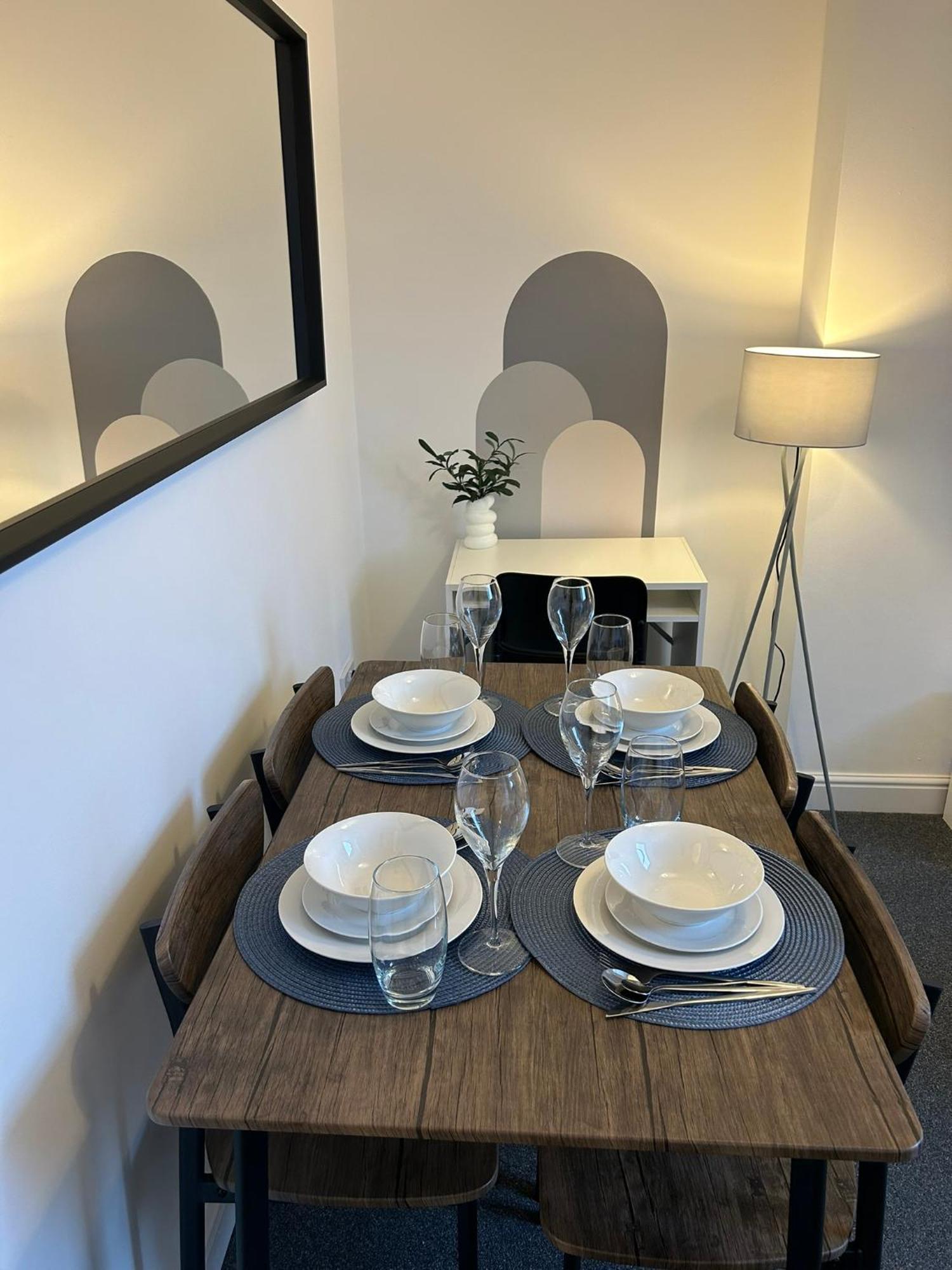 Brand New Modern Apartments Steps From Gloucester Quays Zewnętrze zdjęcie