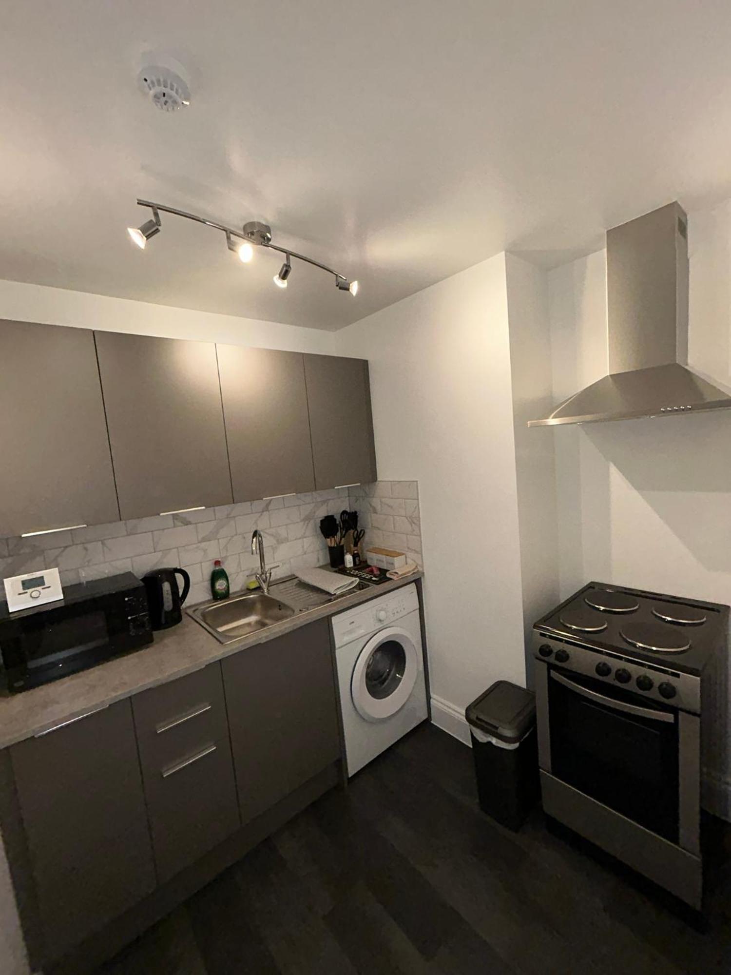 Brand New Modern Apartments Steps From Gloucester Quays Zewnętrze zdjęcie