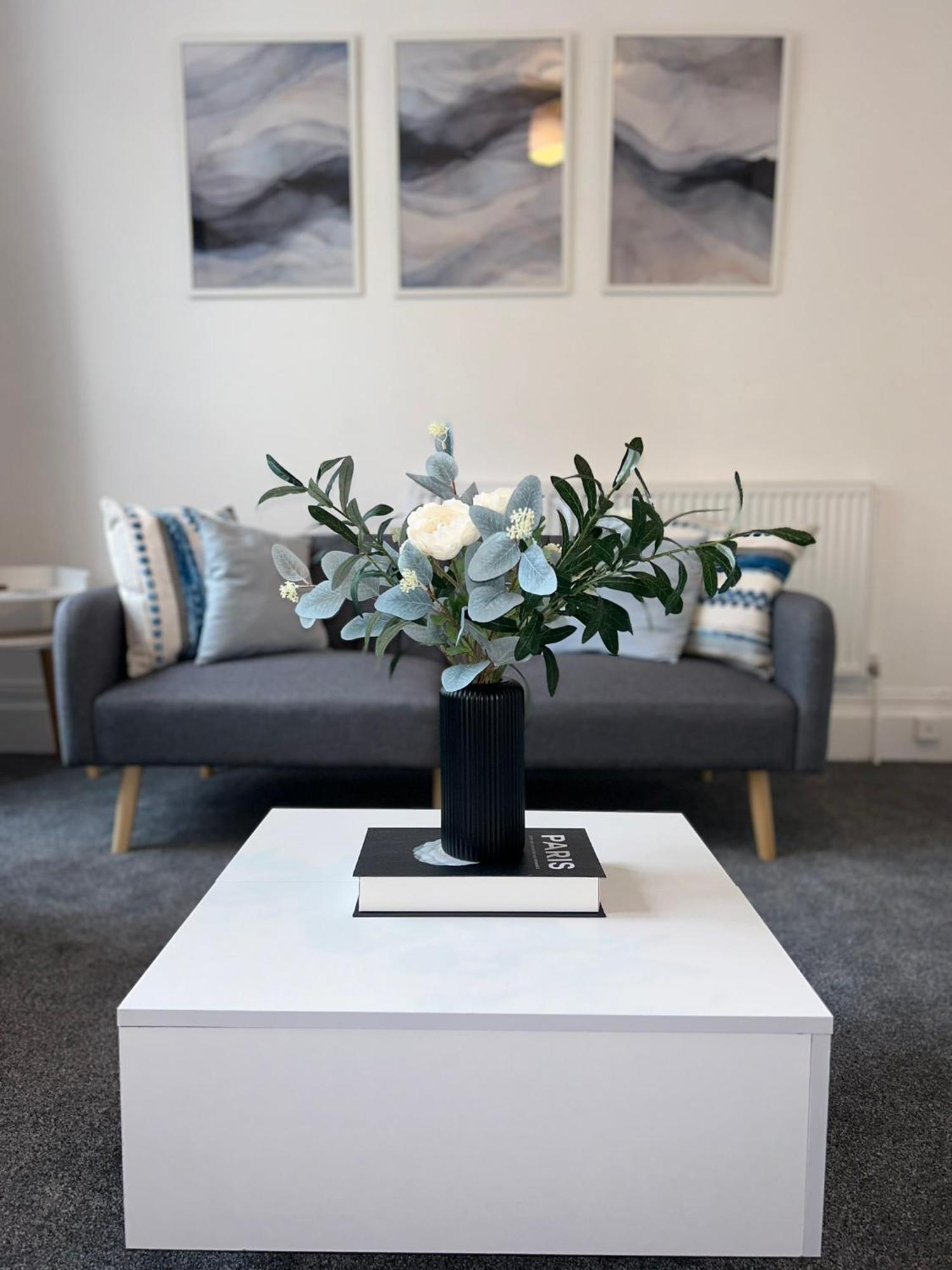 Brand New Modern Apartments Steps From Gloucester Quays Zewnętrze zdjęcie