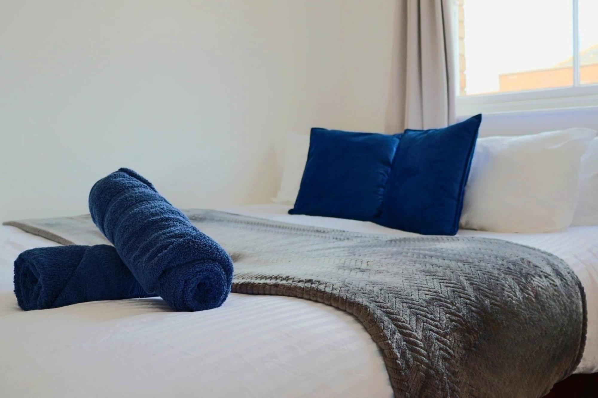 Brand New Modern Apartments Steps From Gloucester Quays Zewnętrze zdjęcie